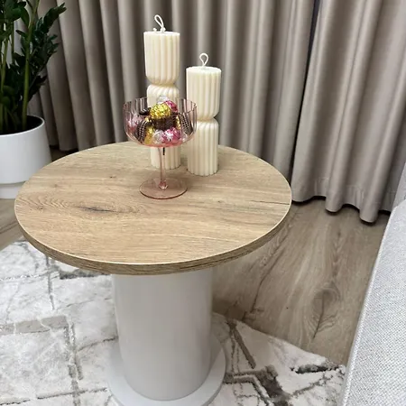 Neon Ii * Ζεστοκόβα