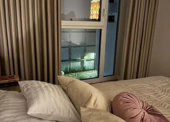 Διαμέρισμα Neon Ii Ζεστοκόβα